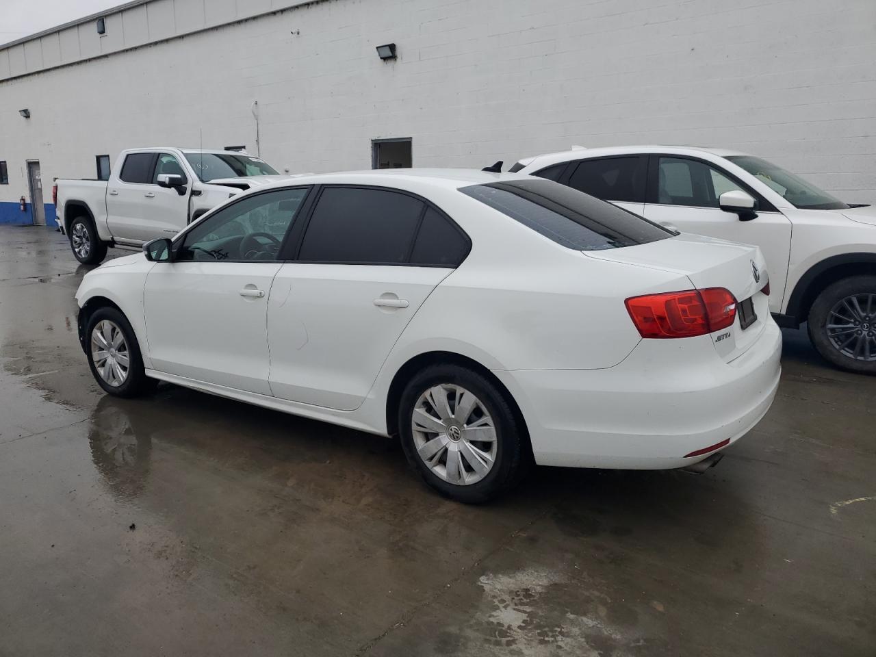 2014 VOLKSWAGEN JETTA SE - Image 2