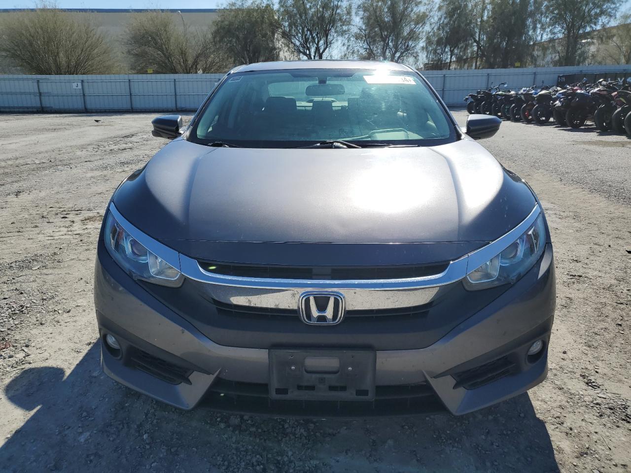2018 HONDA CIVIC EX - Image 5
