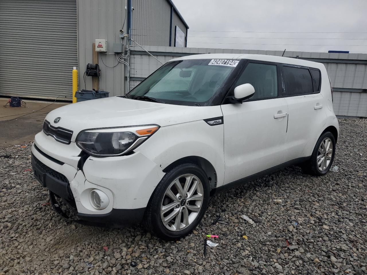 2017 KIA SOUL + car image