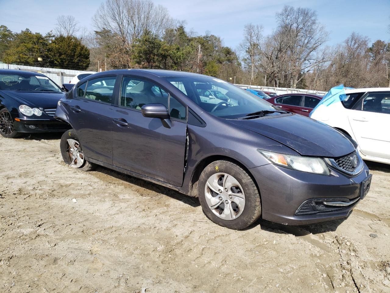 2015 HONDA CIVIC LX - Image 4