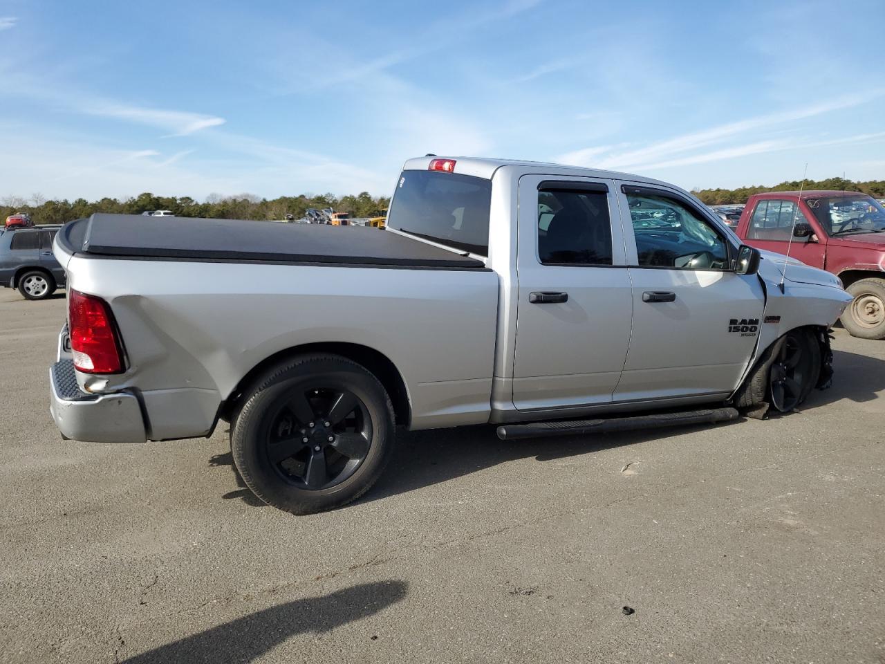 2019 RAM 1500 CLASS - Image 3