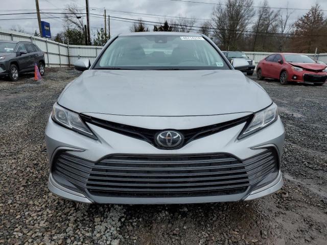 2023 Toyota Camry Le - Фото 5