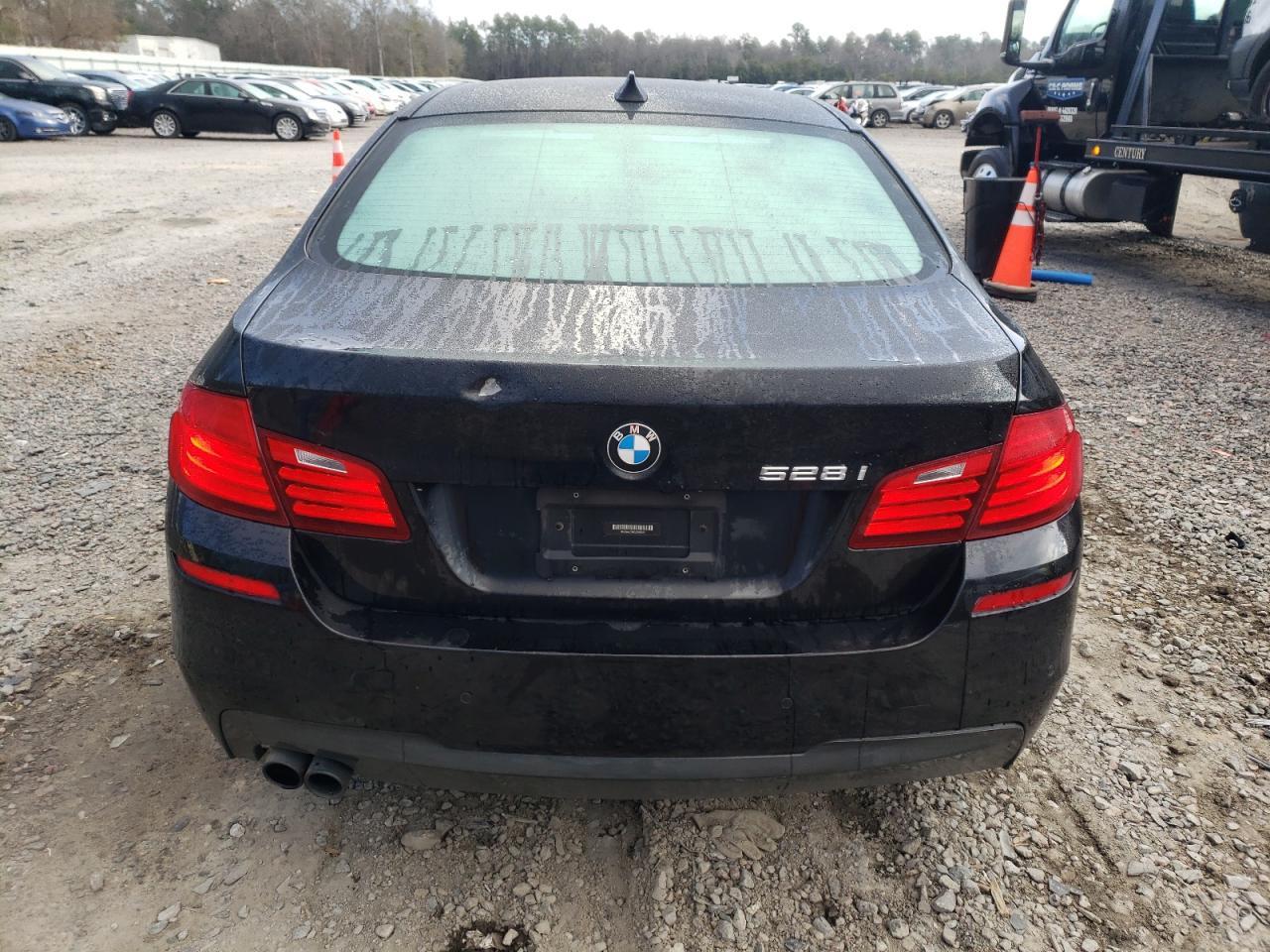 2016 BMW 528 I - Image 6