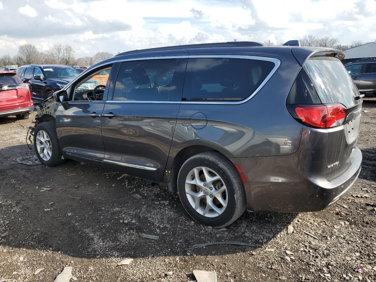 2017 CHRYSLER PACIFICA T - Фото 2