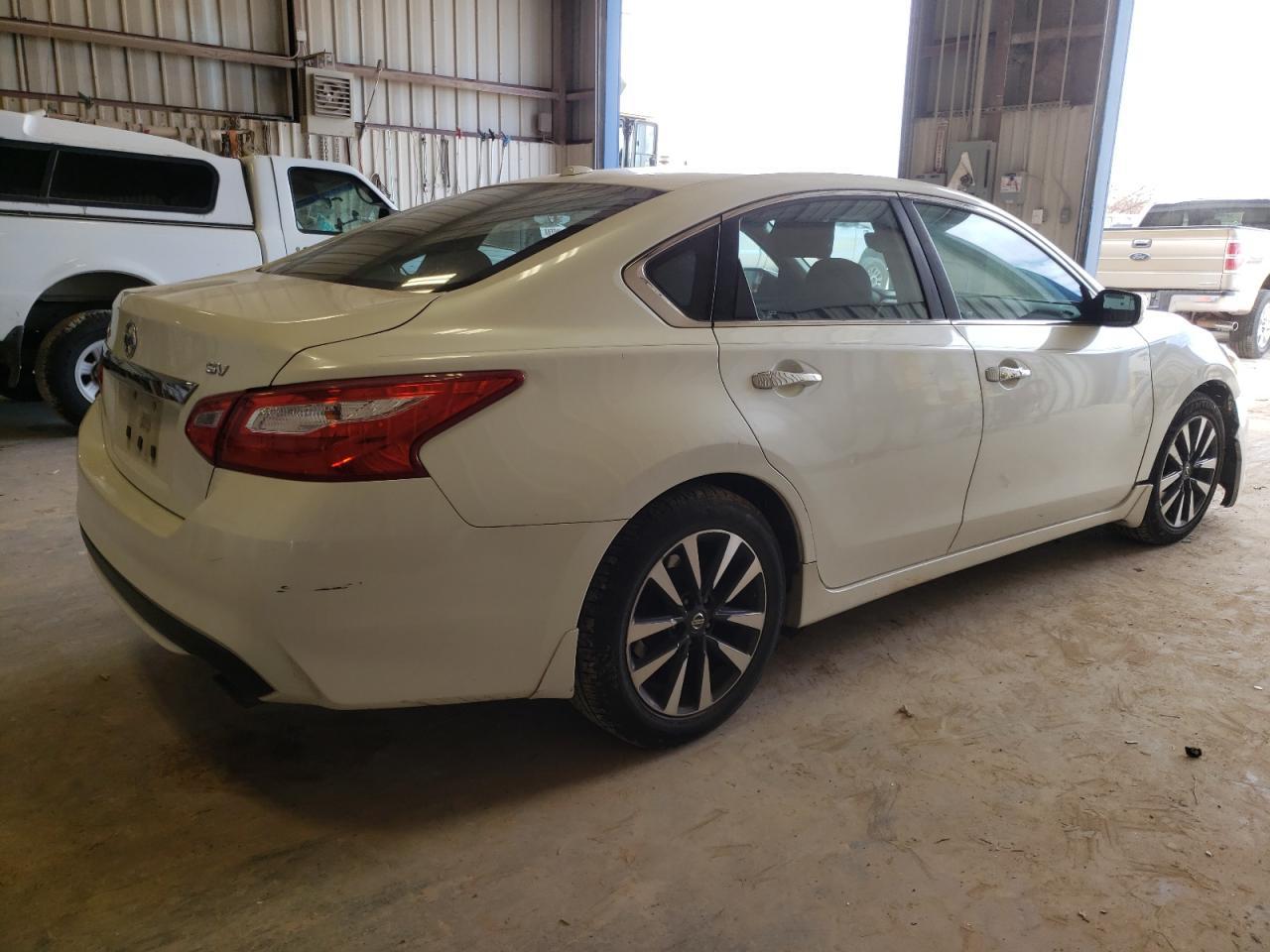 2016 NISSAN ALTIMA 2.5 - Фото 3
