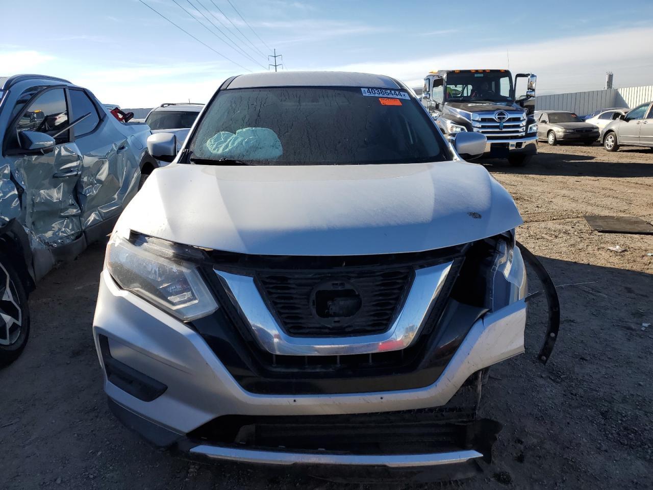 2018 NISSAN ROGUE S - Фото 5