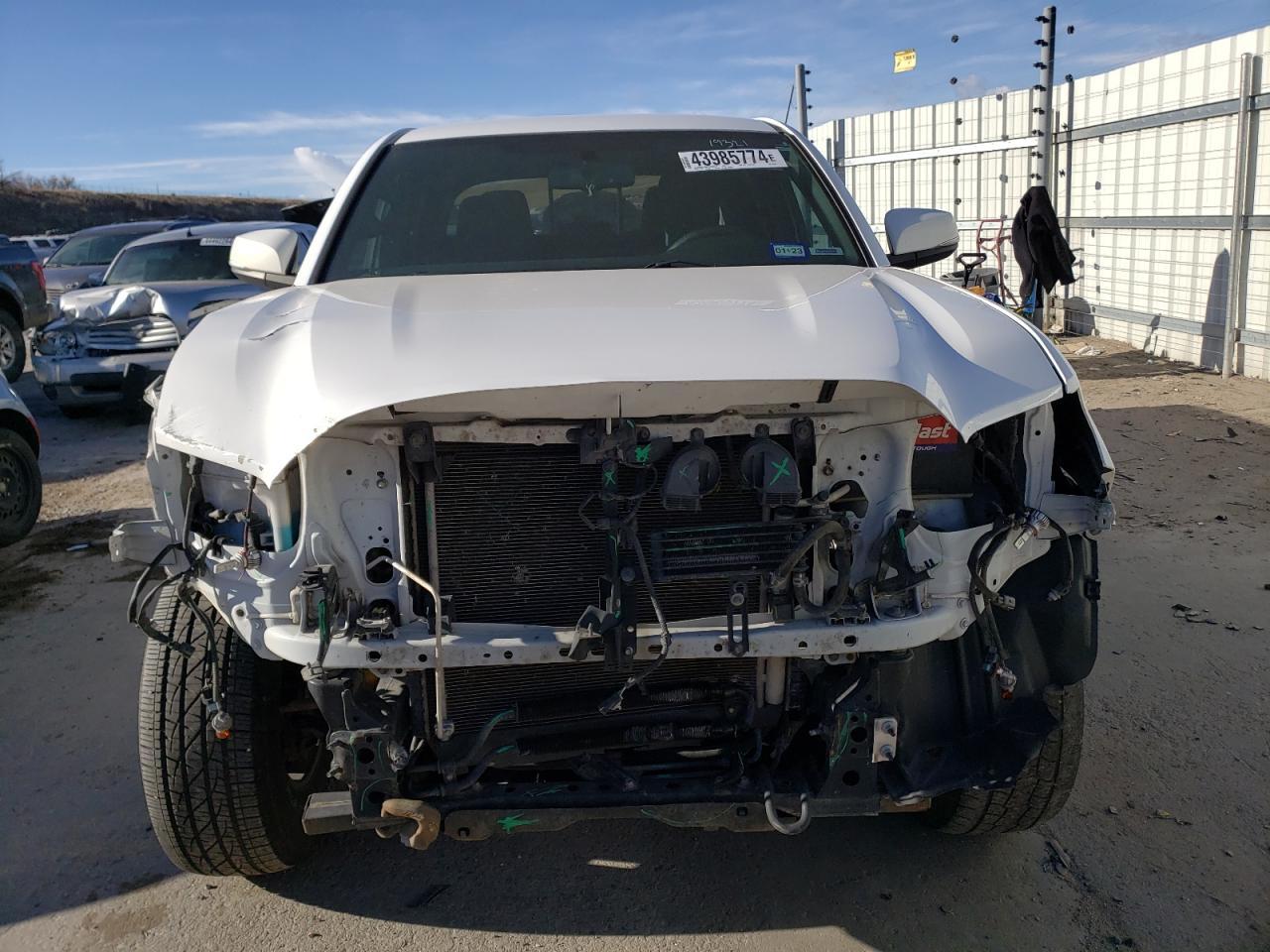 2017 TOYOTA TACOMA DOU - Фото 5