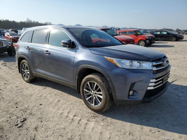 2019 Toyota Highlander Se - Фото 4