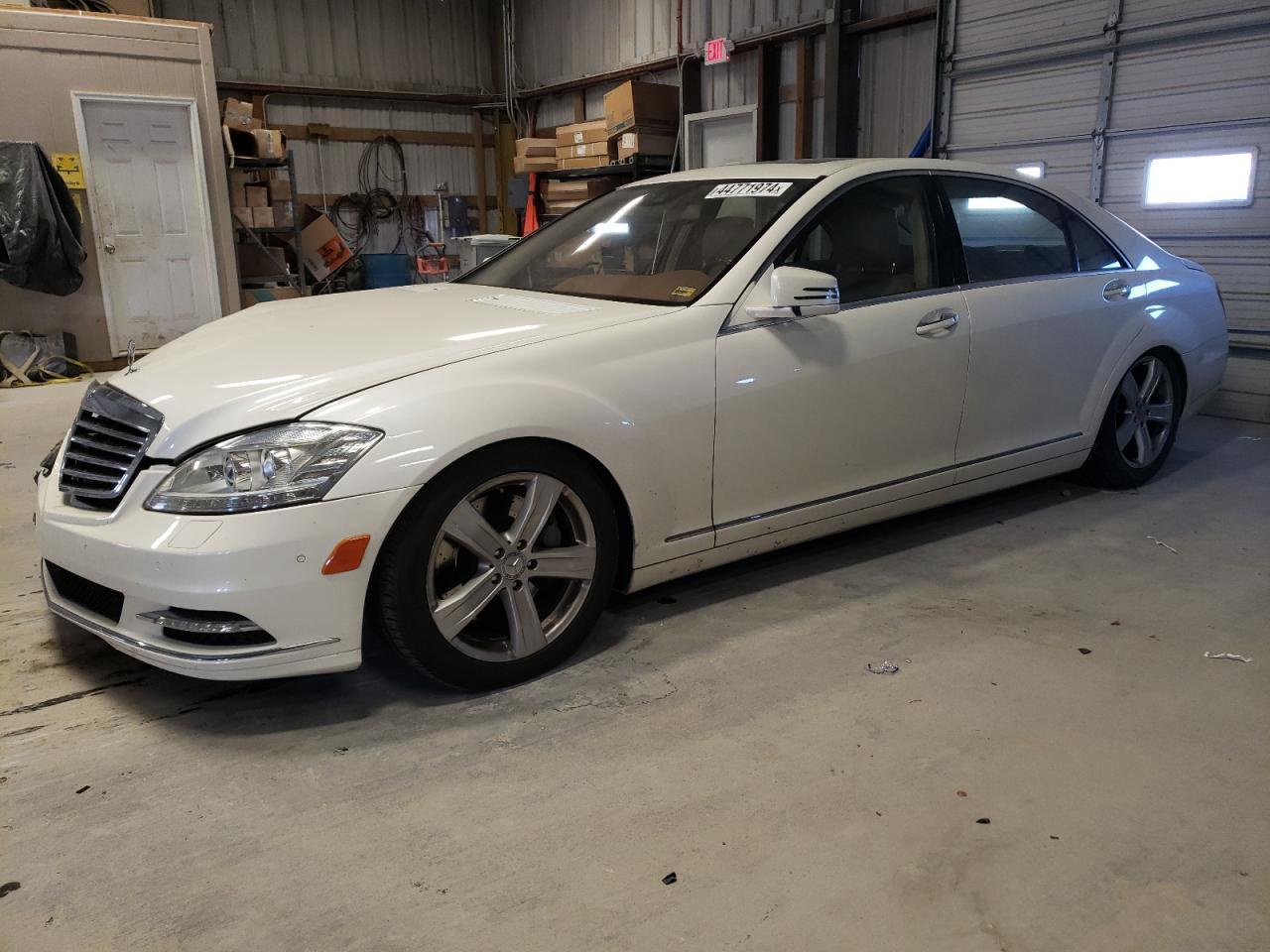 2010 MERCEDES-BENZ S 550 4MAT car image