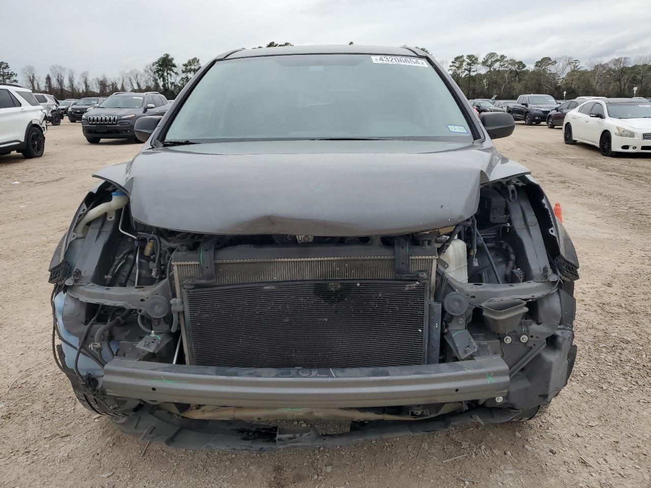 2011 HONDA CR-V LX - Image 5