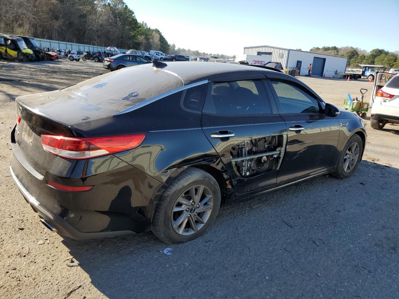 2020 KIA OPTIMA LX - Image 3