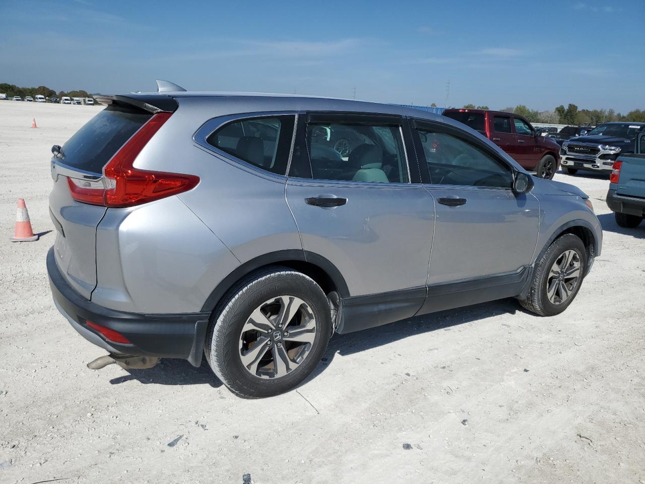 2019 HONDA CR-V LX - Фото 3