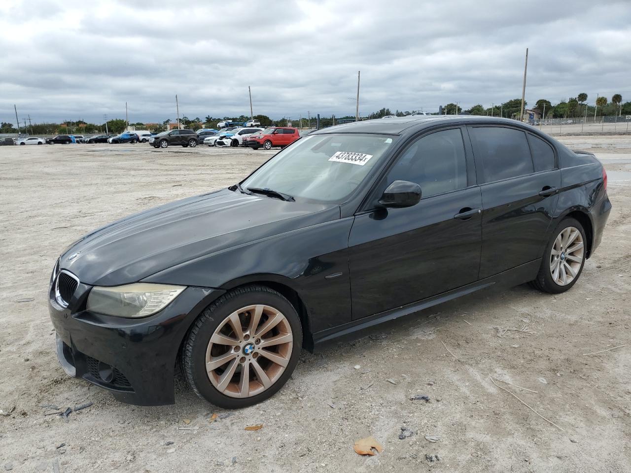 2011 BMW 328 XI SUL car image