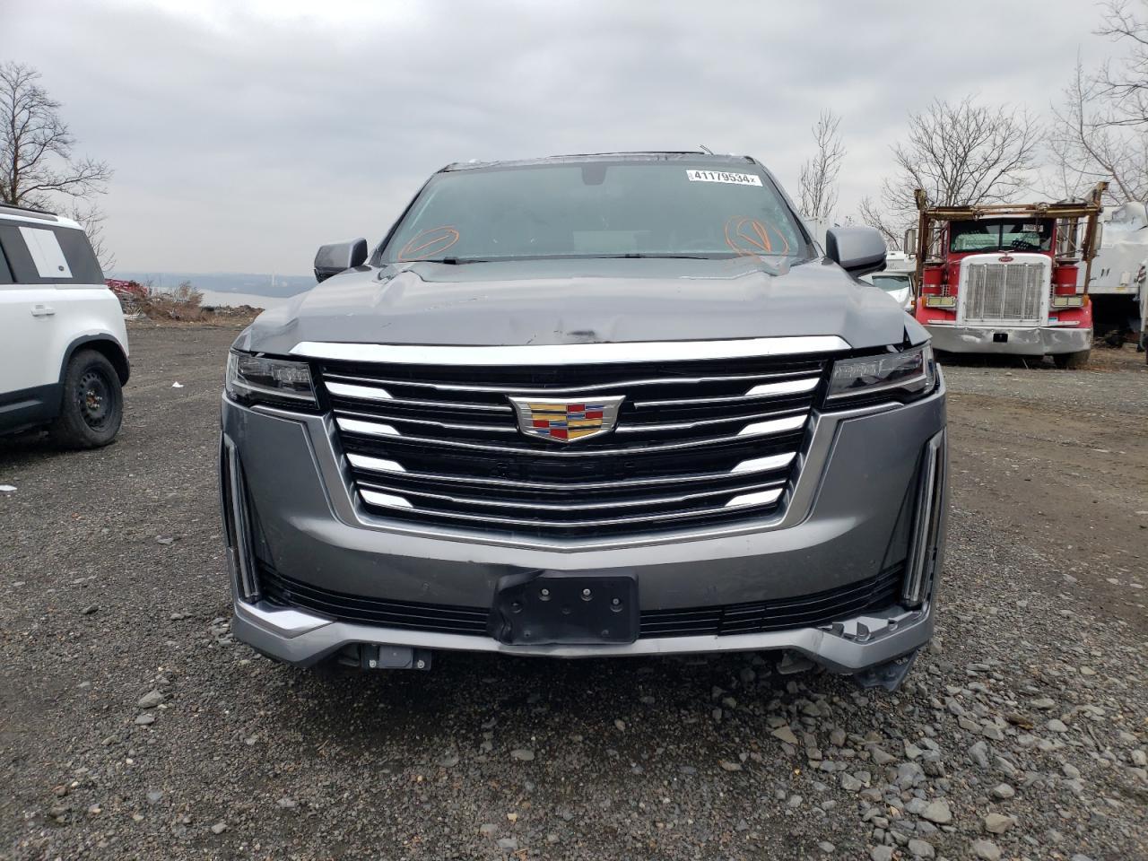 2021 CADILLAC ESCALADE E - Фото 5