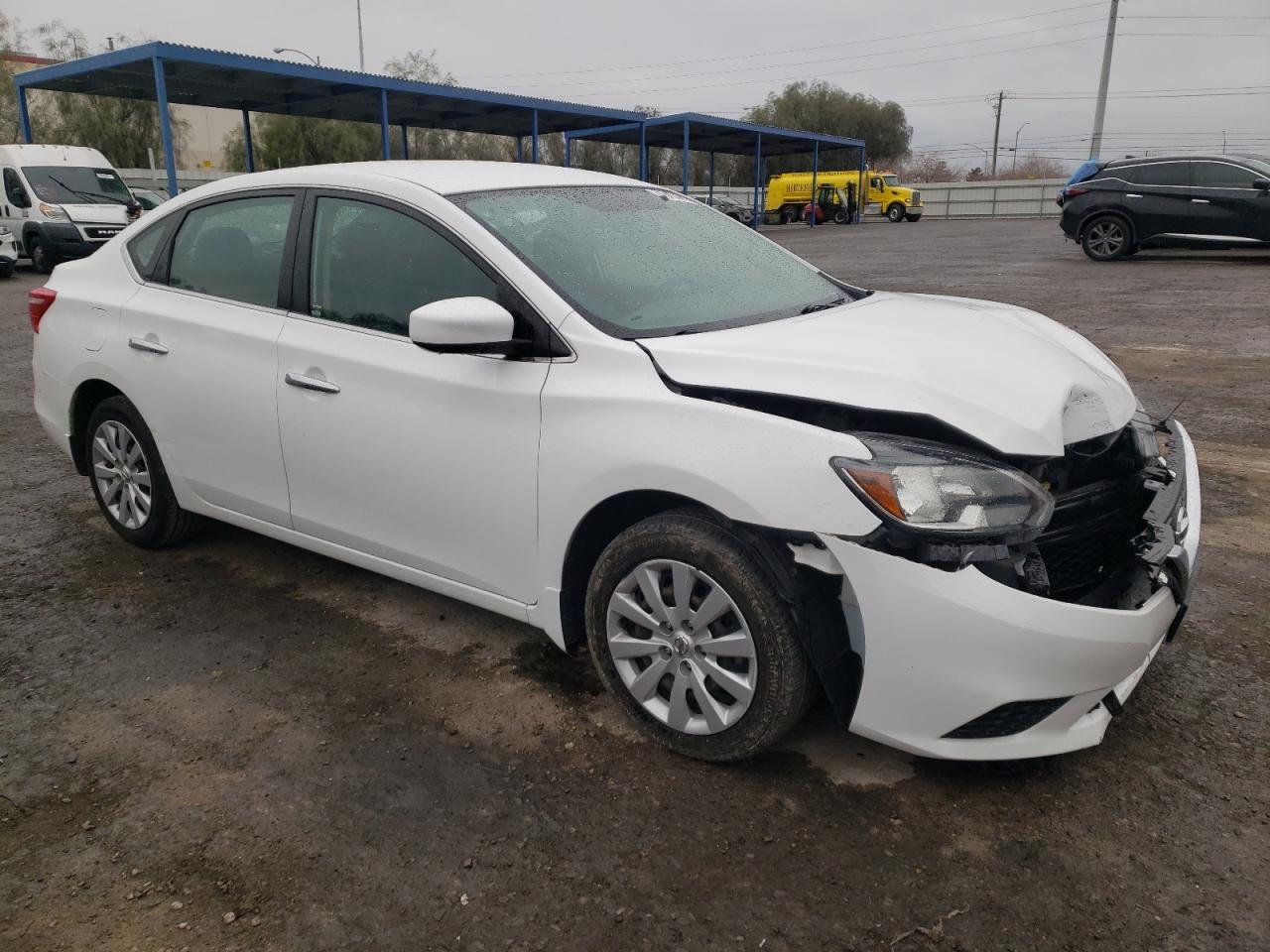 2017 NISSAN SENTRA S - Фото 4