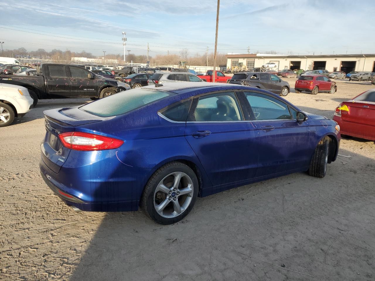 2013 FORD FUSION SE - Фото 3