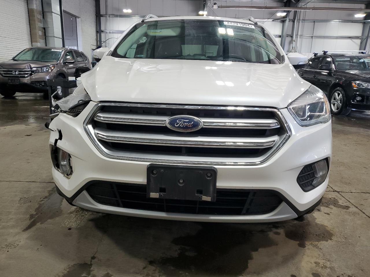 2017 FORD ESCAPE TIT - Image 5