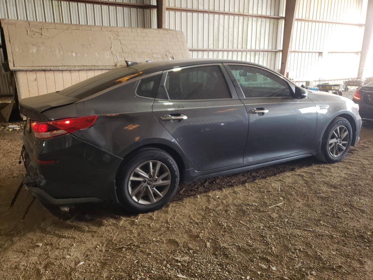 2020 KIA OPTIMA LX - Фото 3