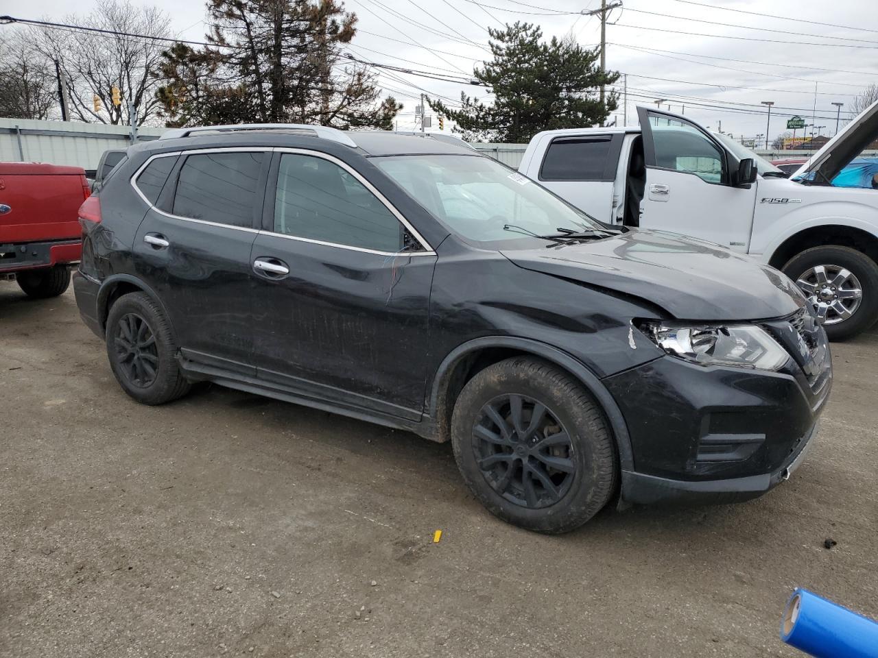 2017 NISSAN ROGUE S - Фото 4