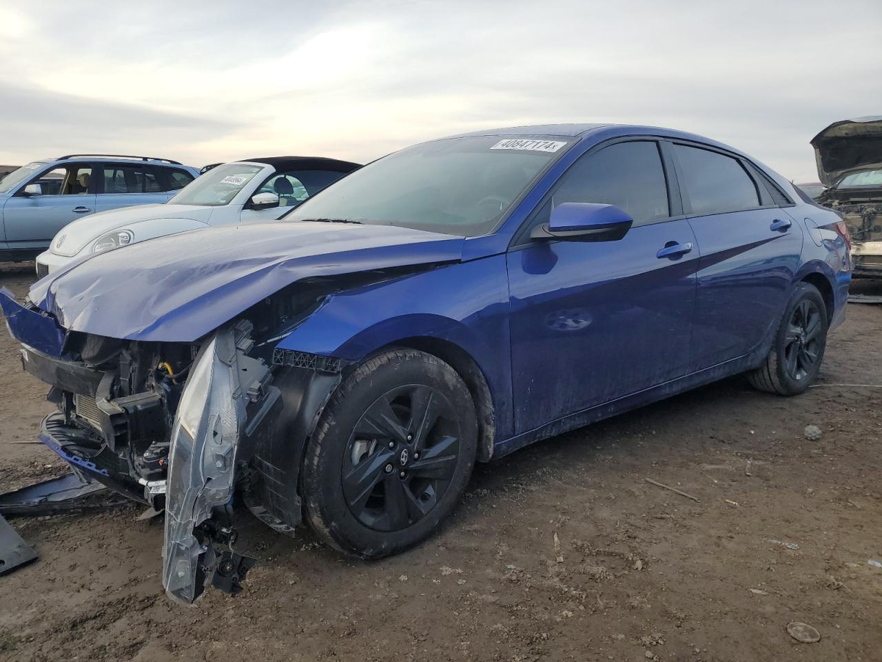 2023 HYUNDAI ELANTRA SE