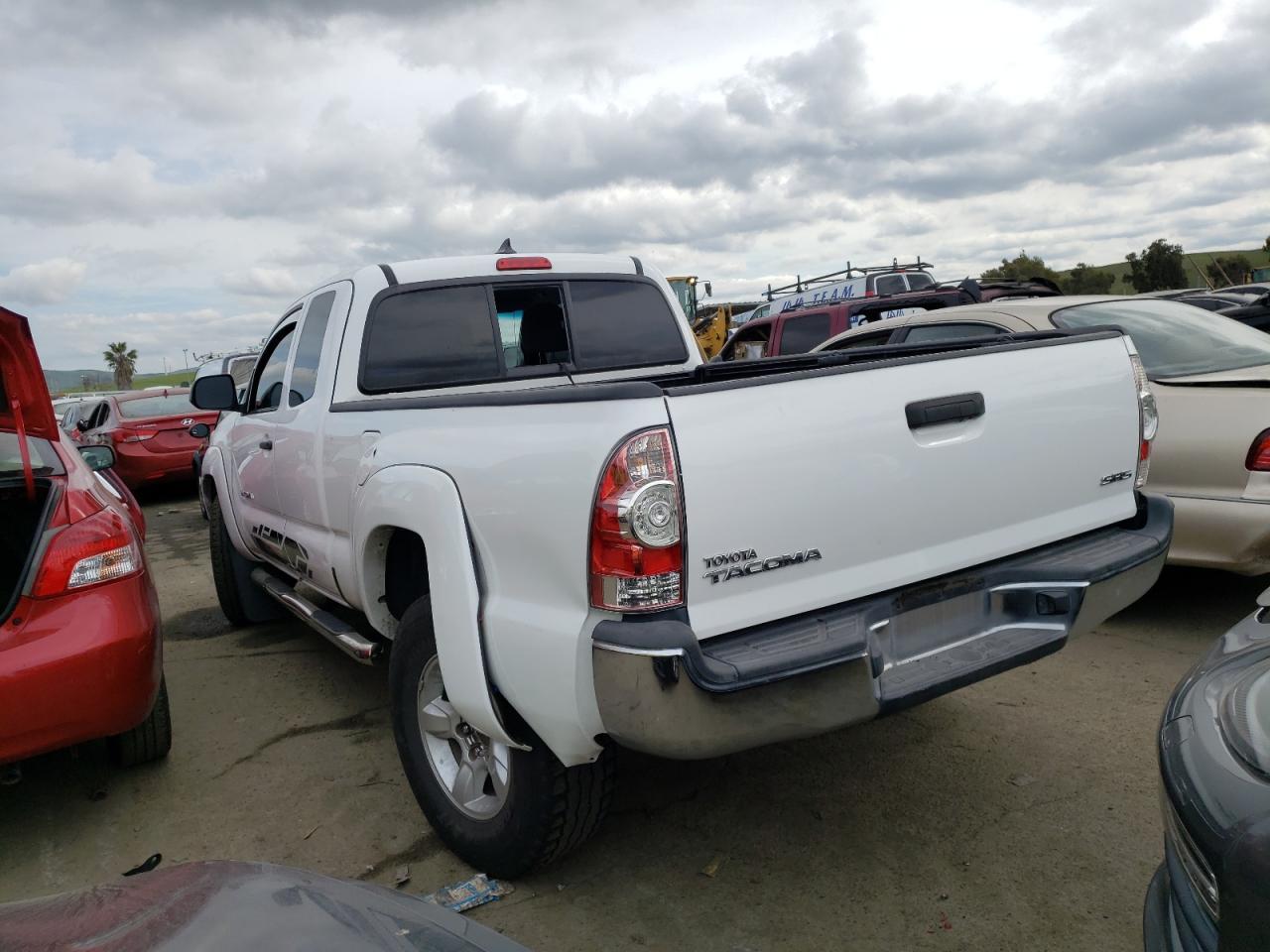 2015 TOYOTA TACOMA ACC - Фото 2