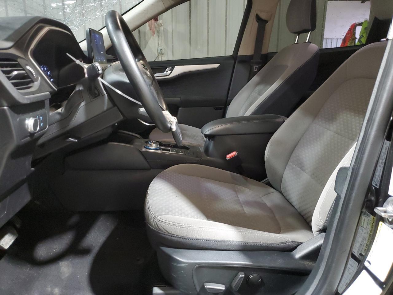 2020 FORD ESCAPE SE - Фото 7