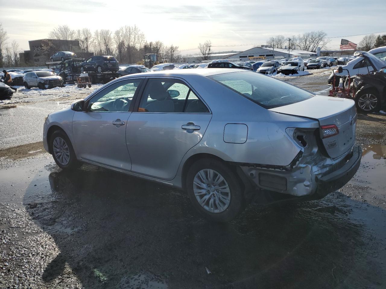 2012 TOYOTA CAMRY BASE - Image 2