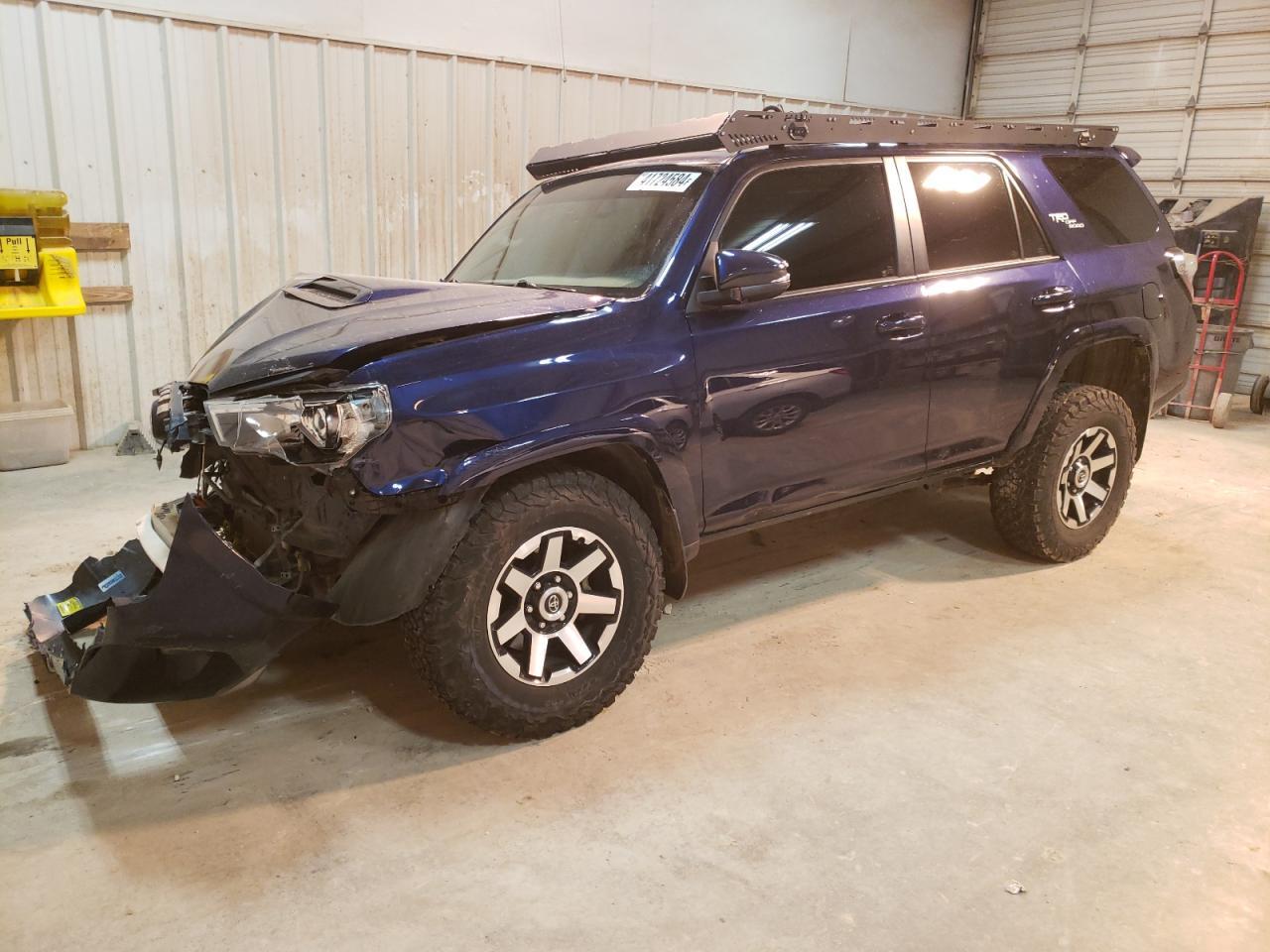 2019 TOYOTA 4RUNNER SR