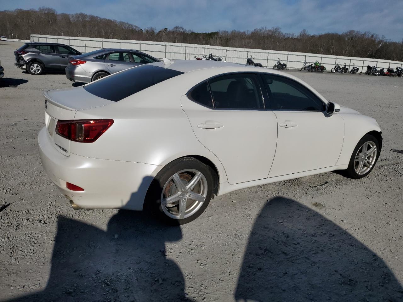 2011 LEXUS IS 250 - Фото 3