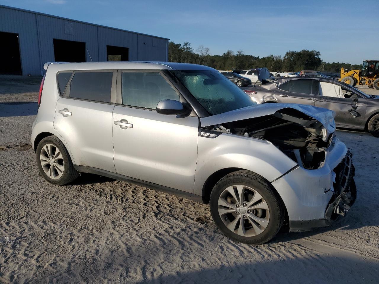2016 KIA SOUL + - Image 4