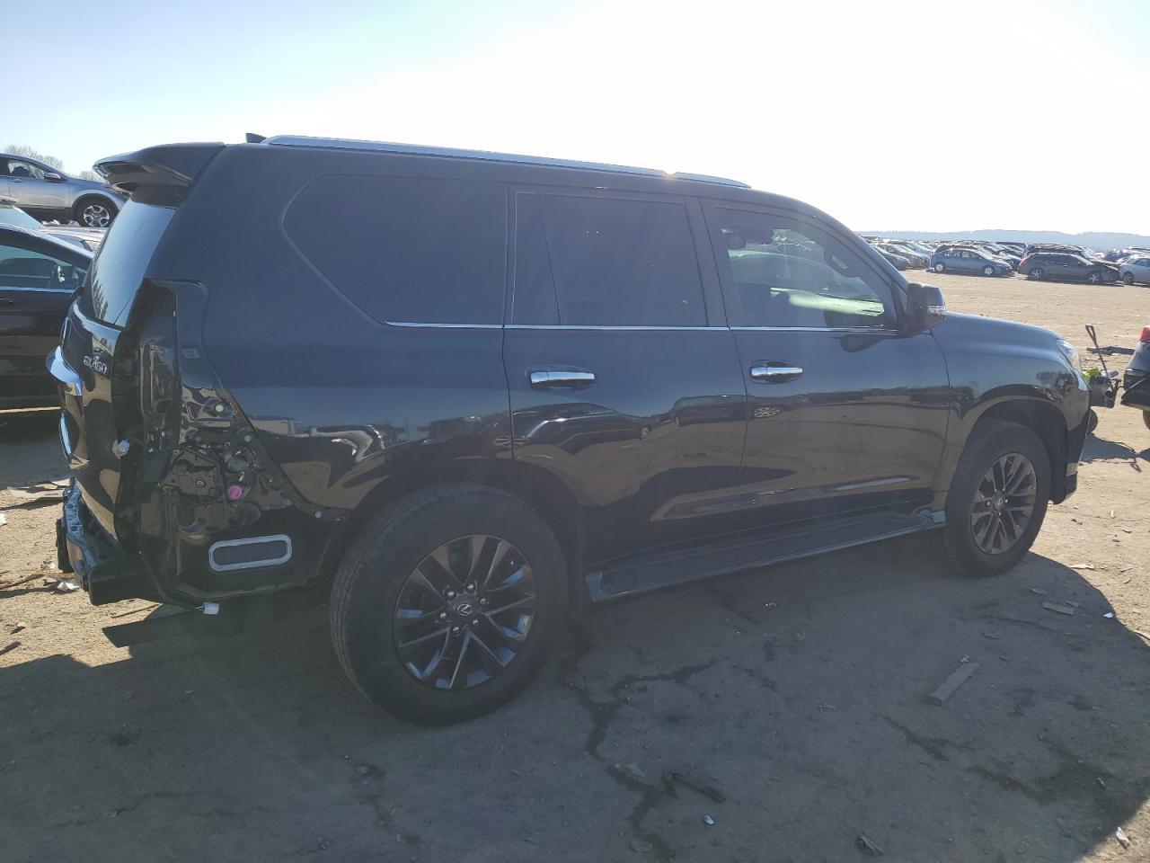 2022 LEXUS GX 460 - Фото 3