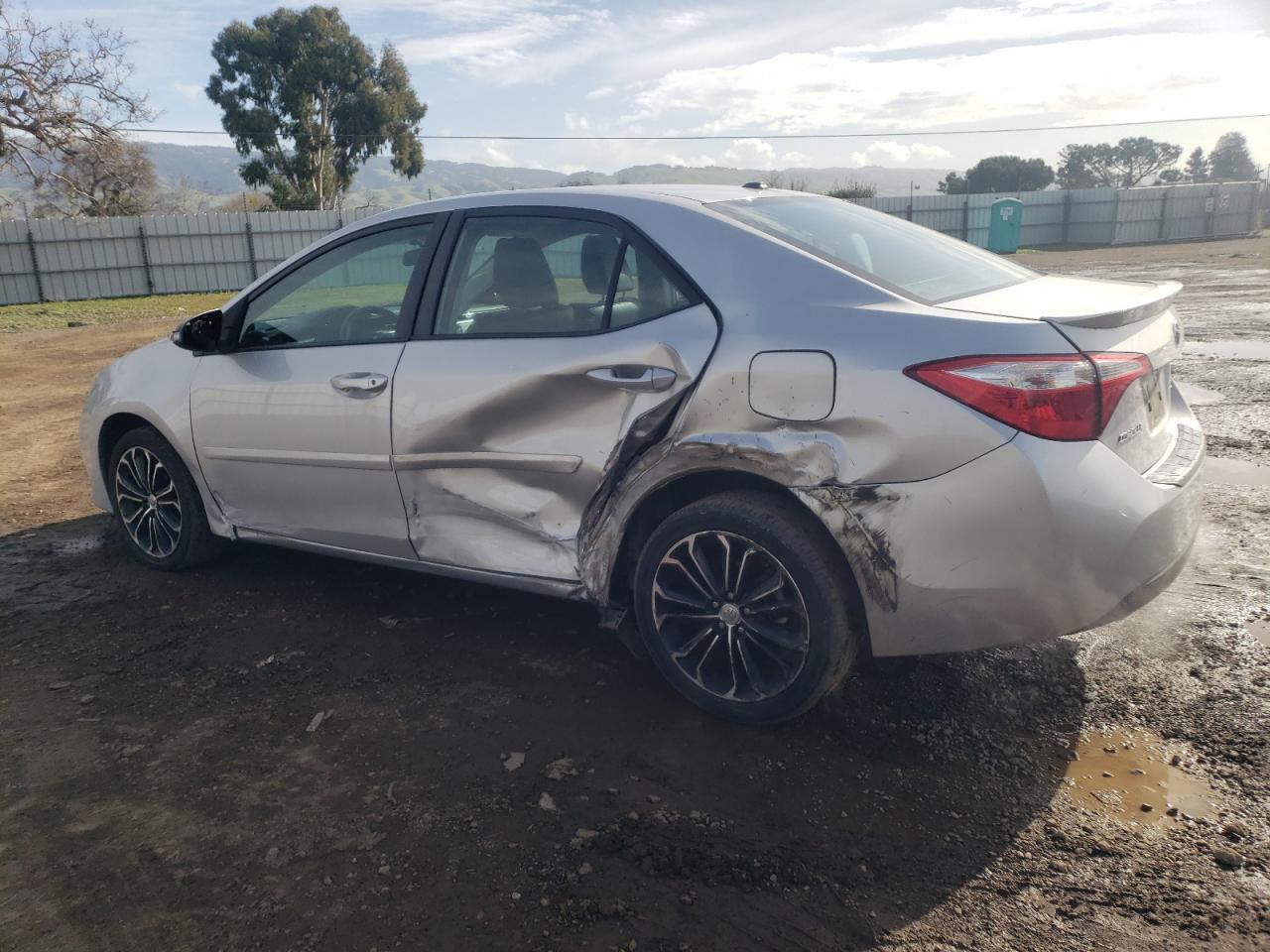 2016 TOYOTA COROLLA L - Image 2