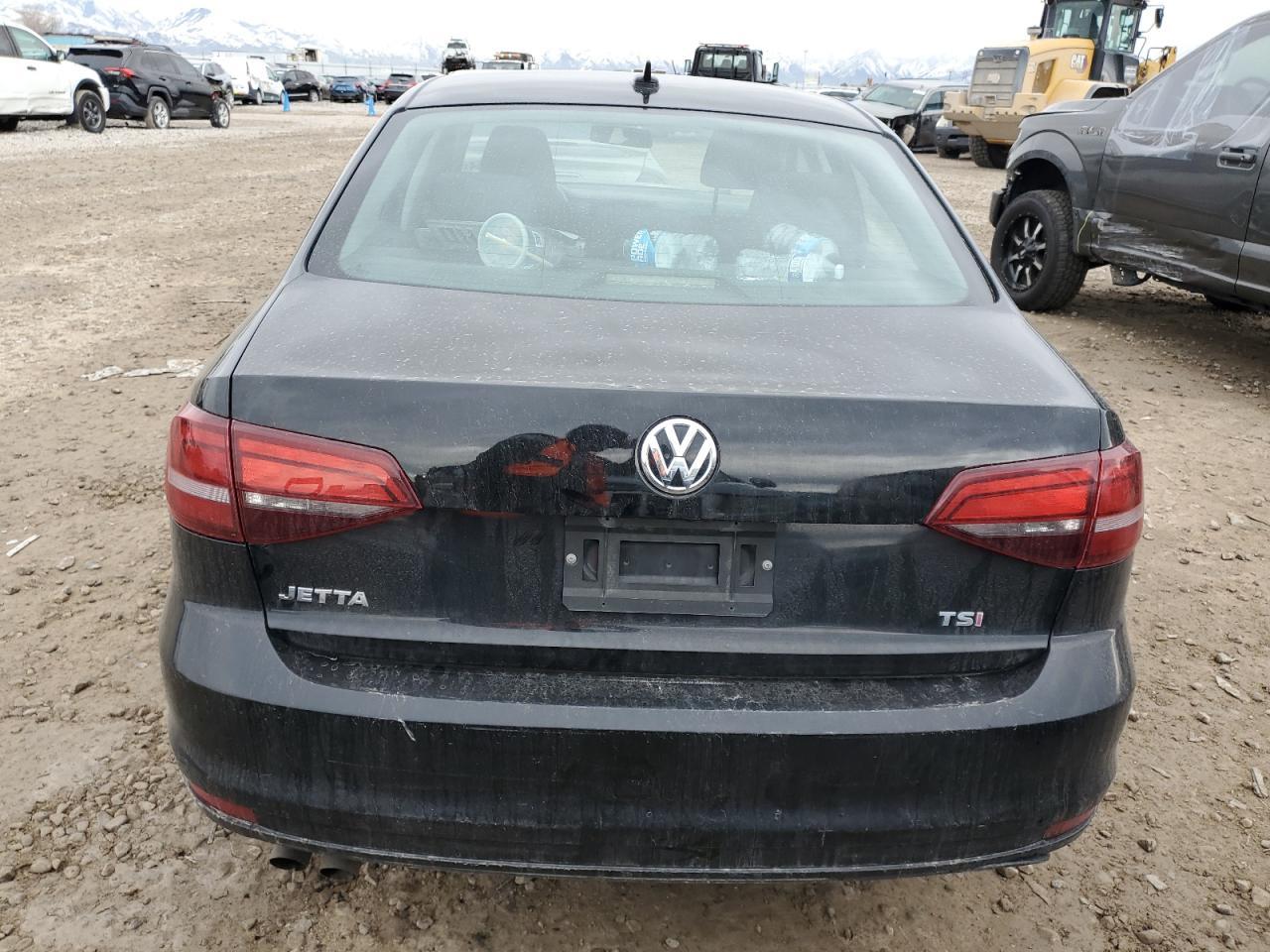 2016 VOLKSWAGEN JETTA S - Image 6
