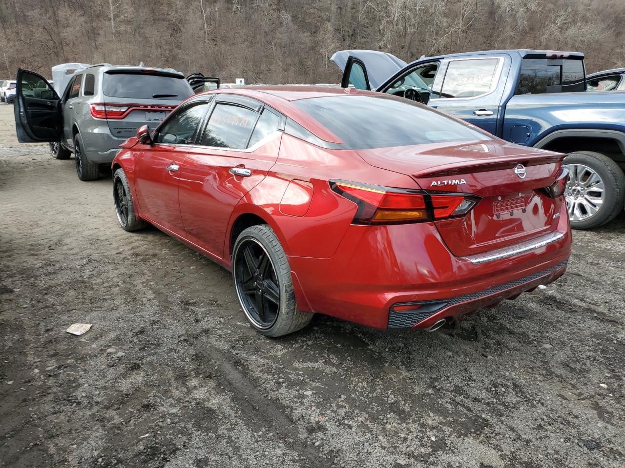 2020 NISSAN ALTIMA SV - Фото 2