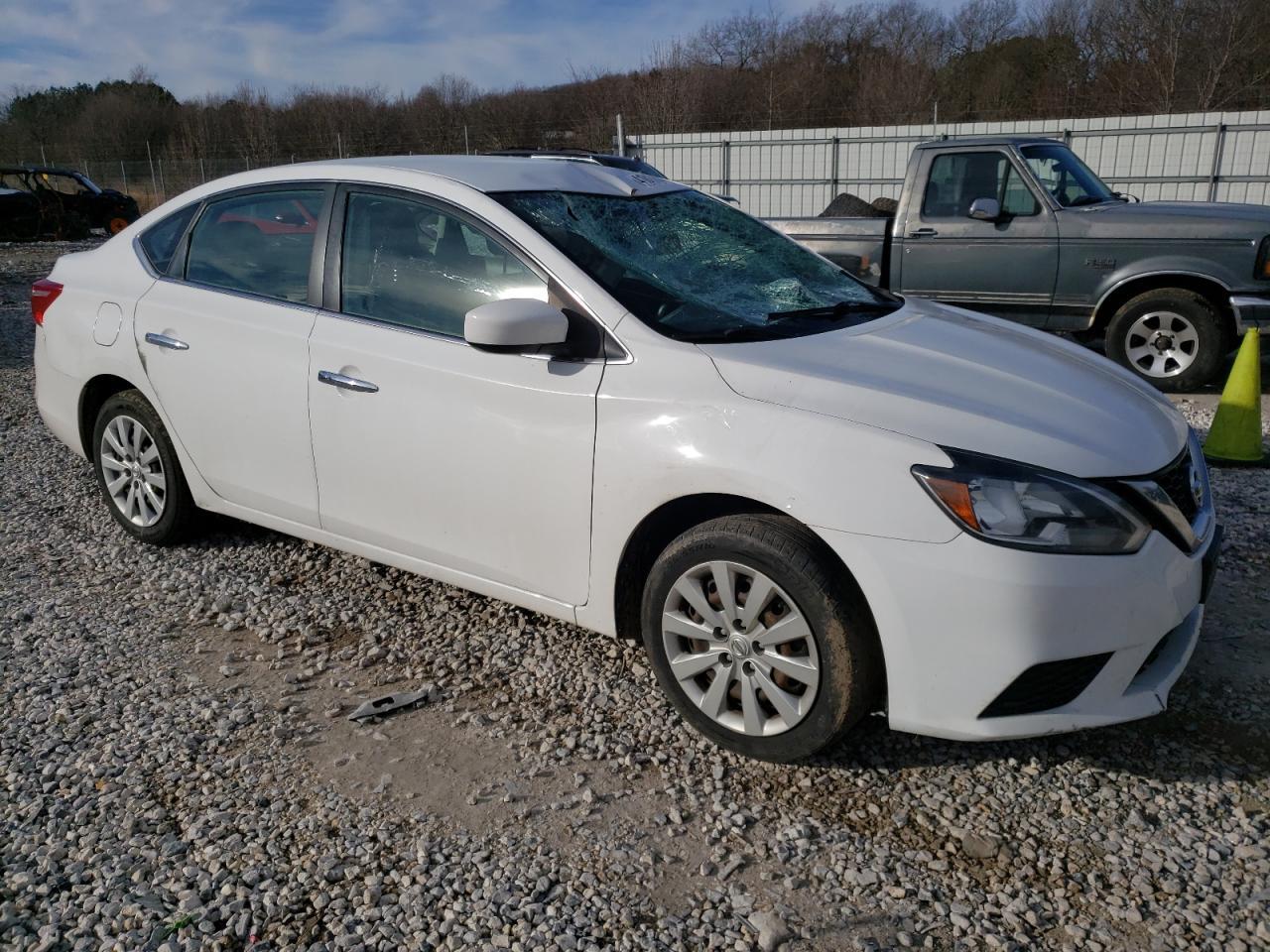 2017 NISSAN SENTRA S - Image 4
