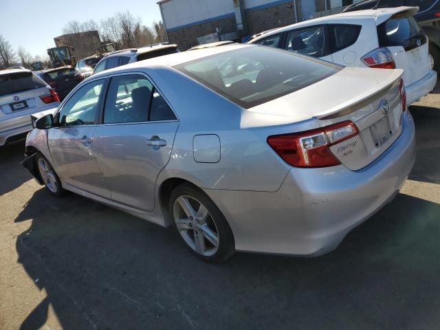 2013 Toyota Camry L - Фото 2