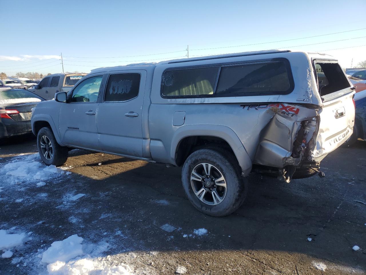 2019 TOYOTA TACOMA DOU - Фото 2