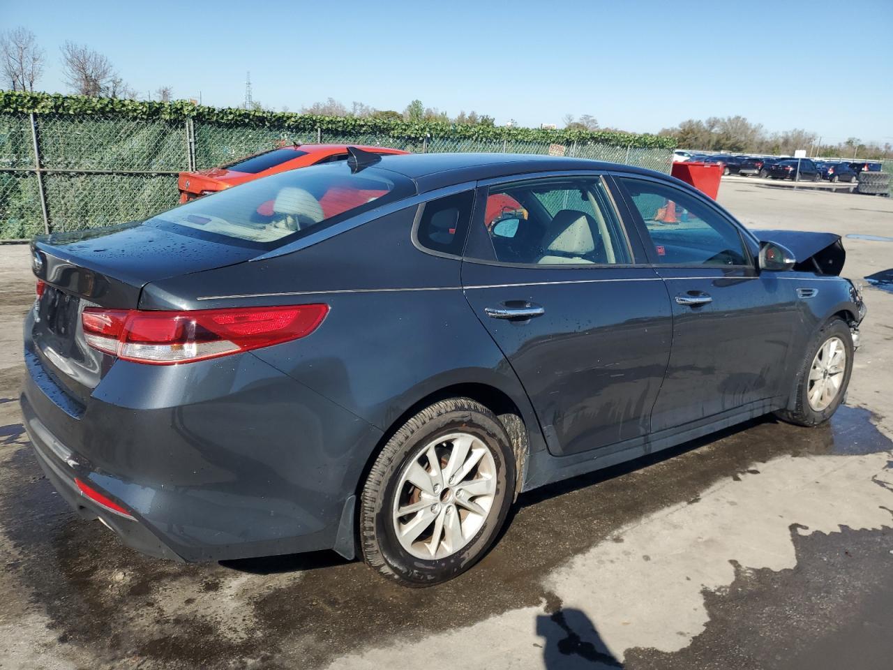 2016 KIA OPTIMA LX - Фото 3