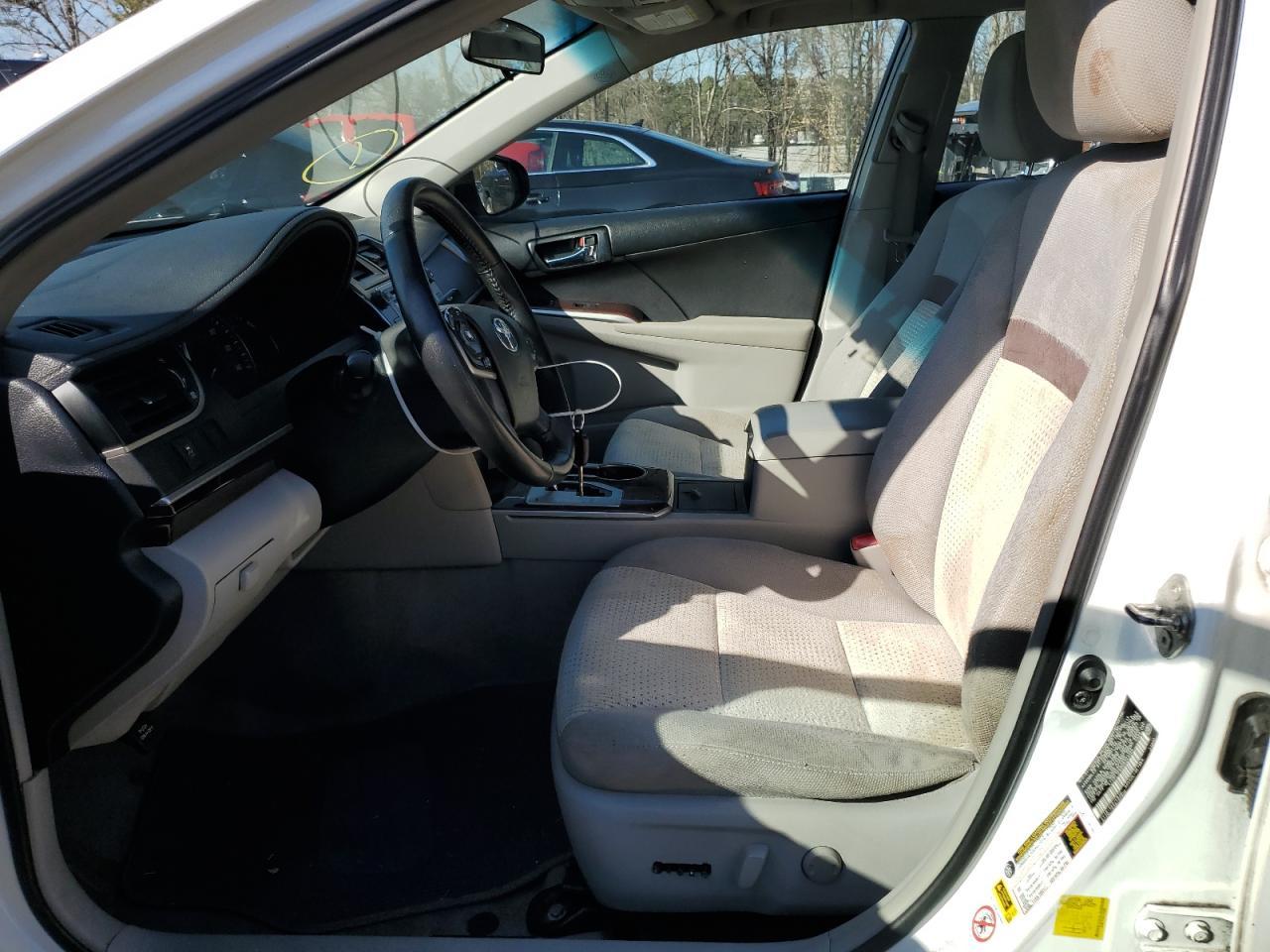 2013 TOYOTA CAMRY L - Image 7