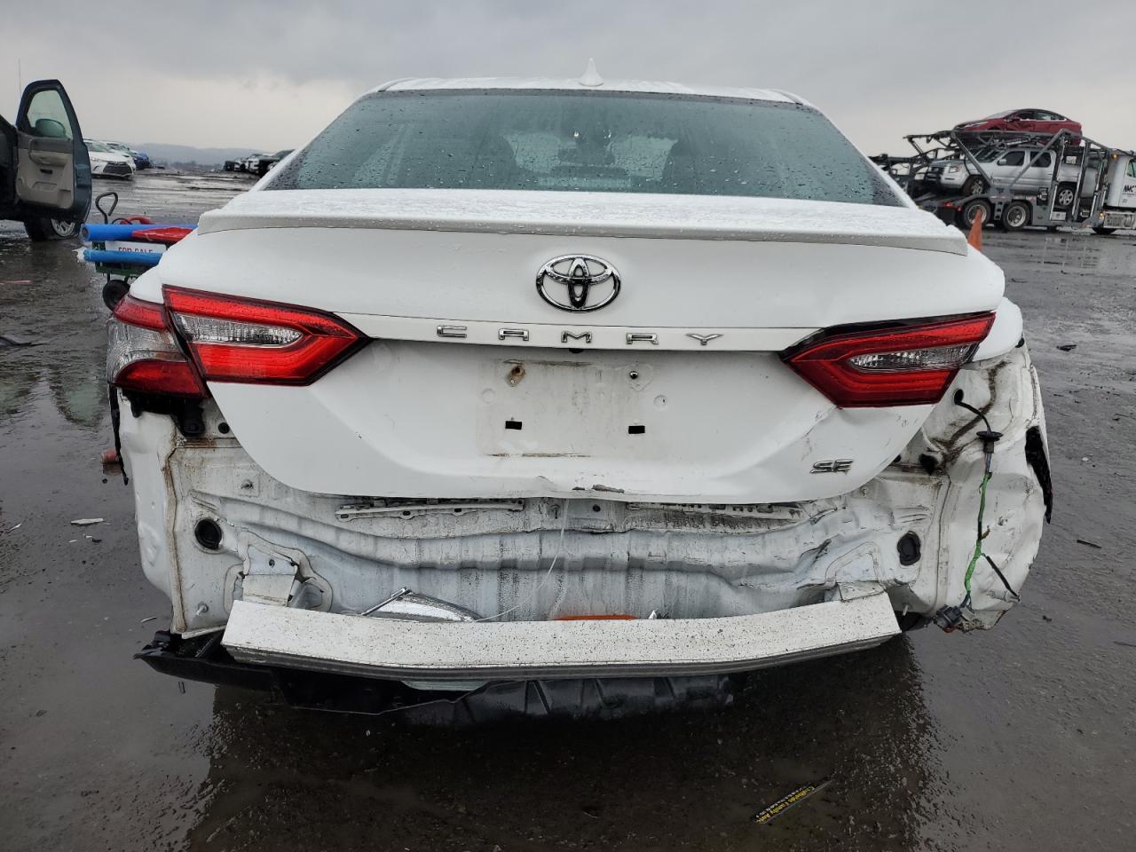 2019 TOYOTA CAMRY L - Фото 6