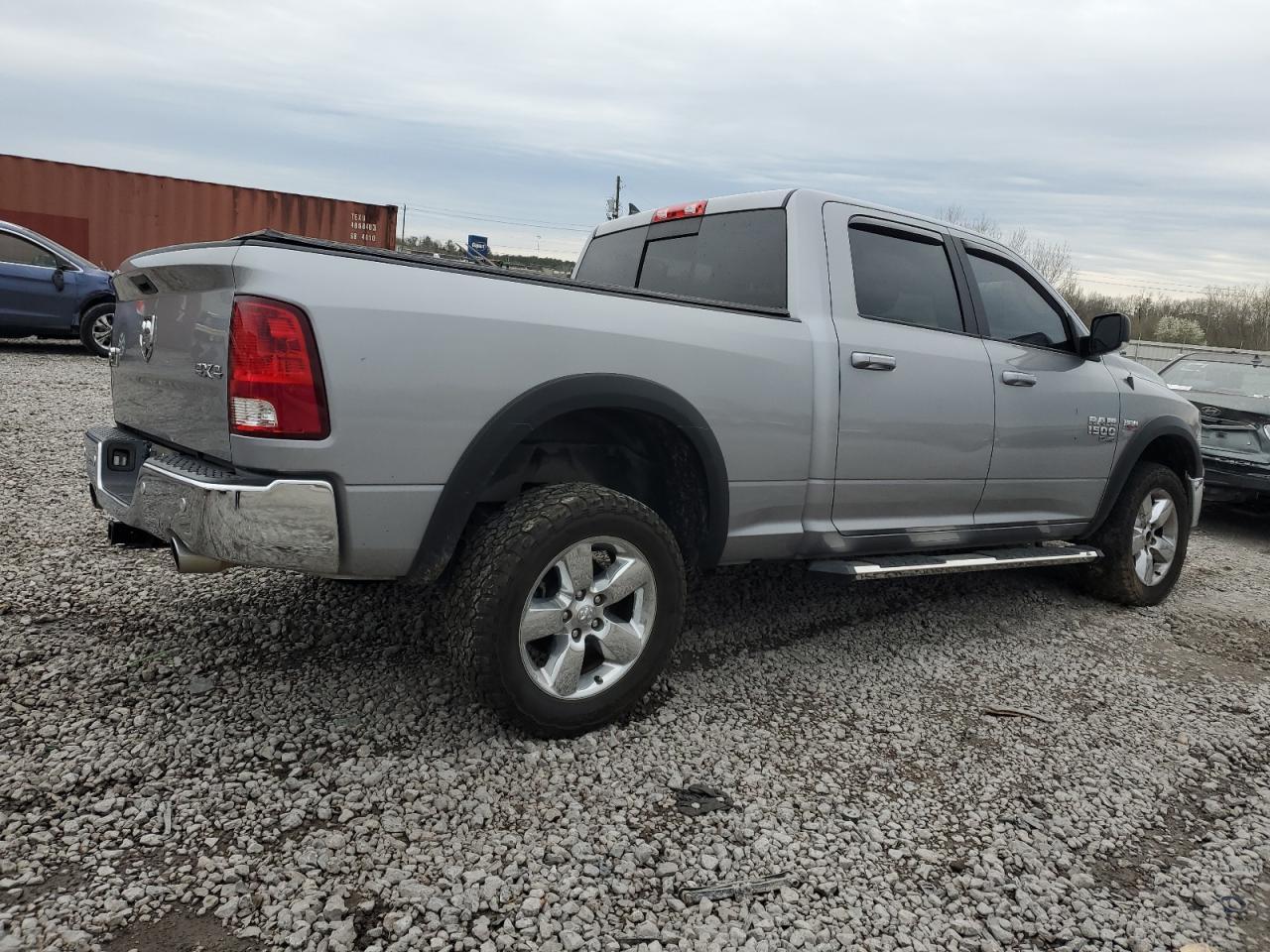 2019 RAM 1500 CLASS - Image 3