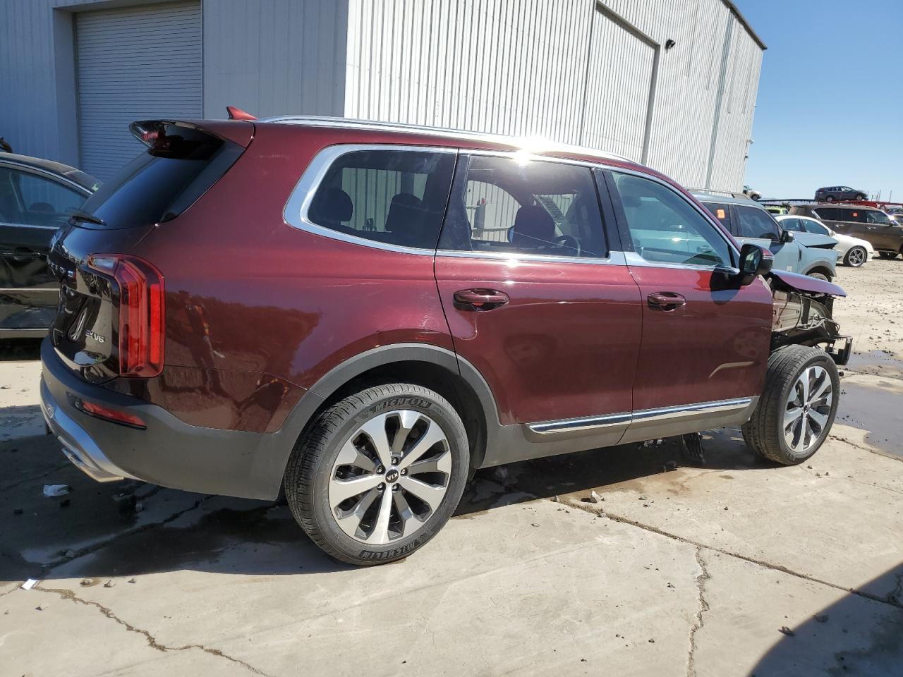 2020 KIA TELLURIDE - Фото 3