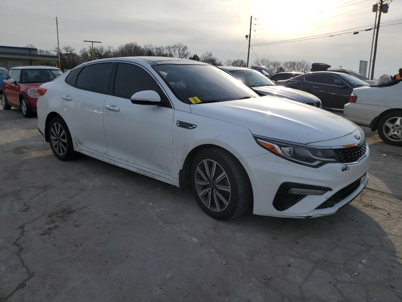 2019 KIA OPTIMA LX - Фото 4