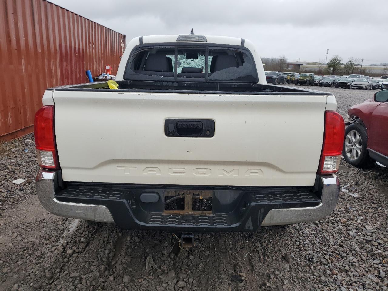 2016 TOYOTA TACOMA DOU - Фото 6