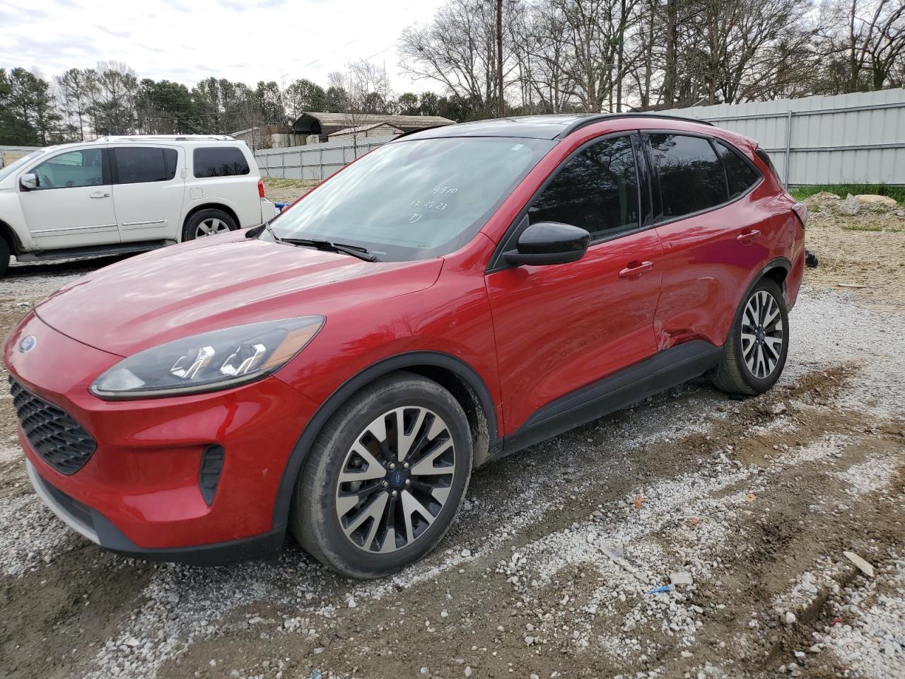 2020 FORD ESCAPE SE