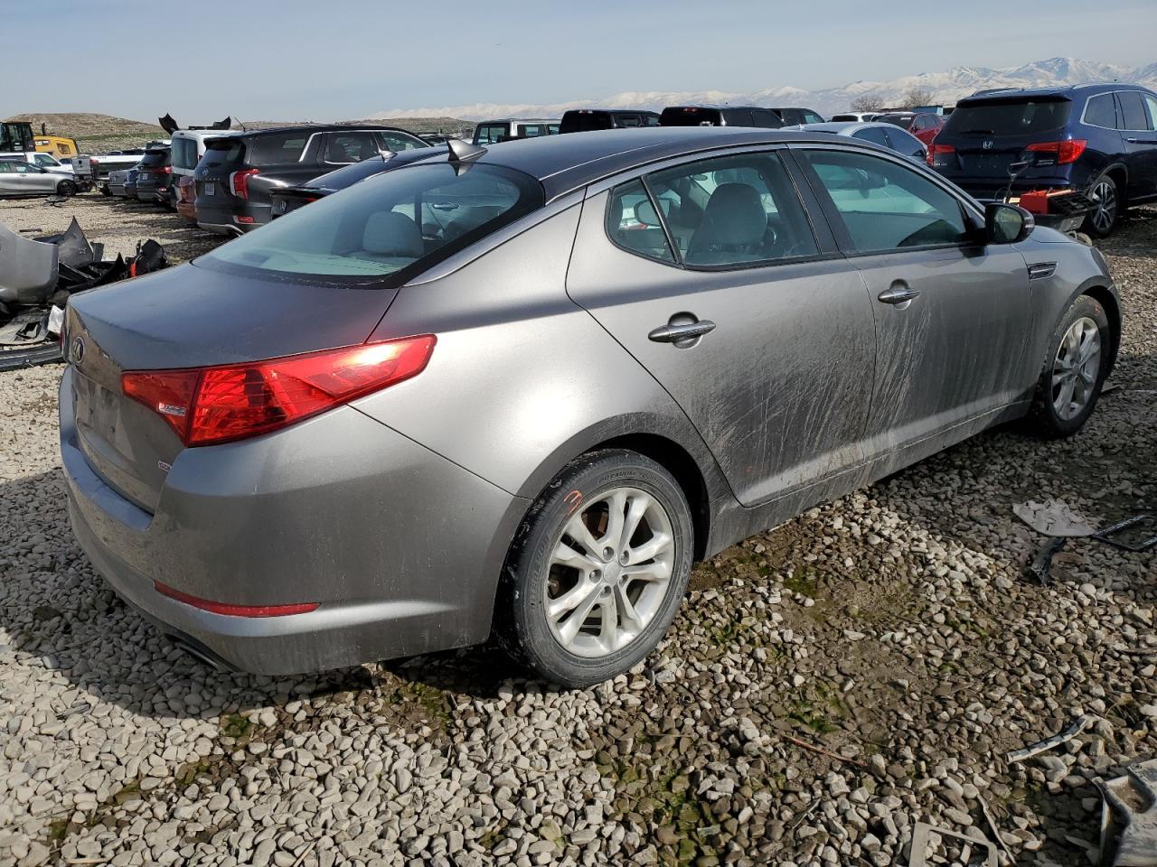 2013 KIA OPTIMA LX - Фото 3