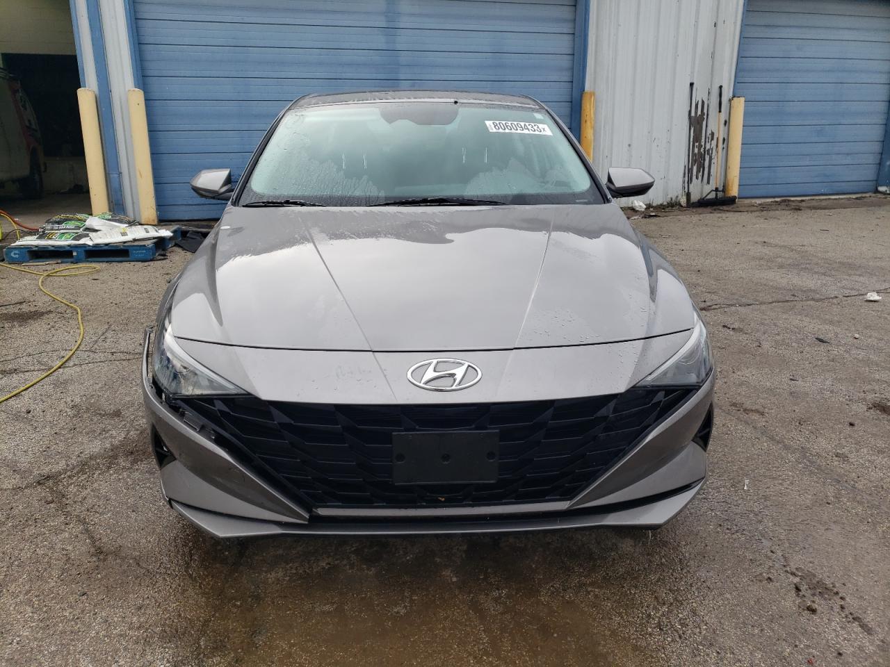 2022 HYUNDAI ELANTRA SE - Фото 5