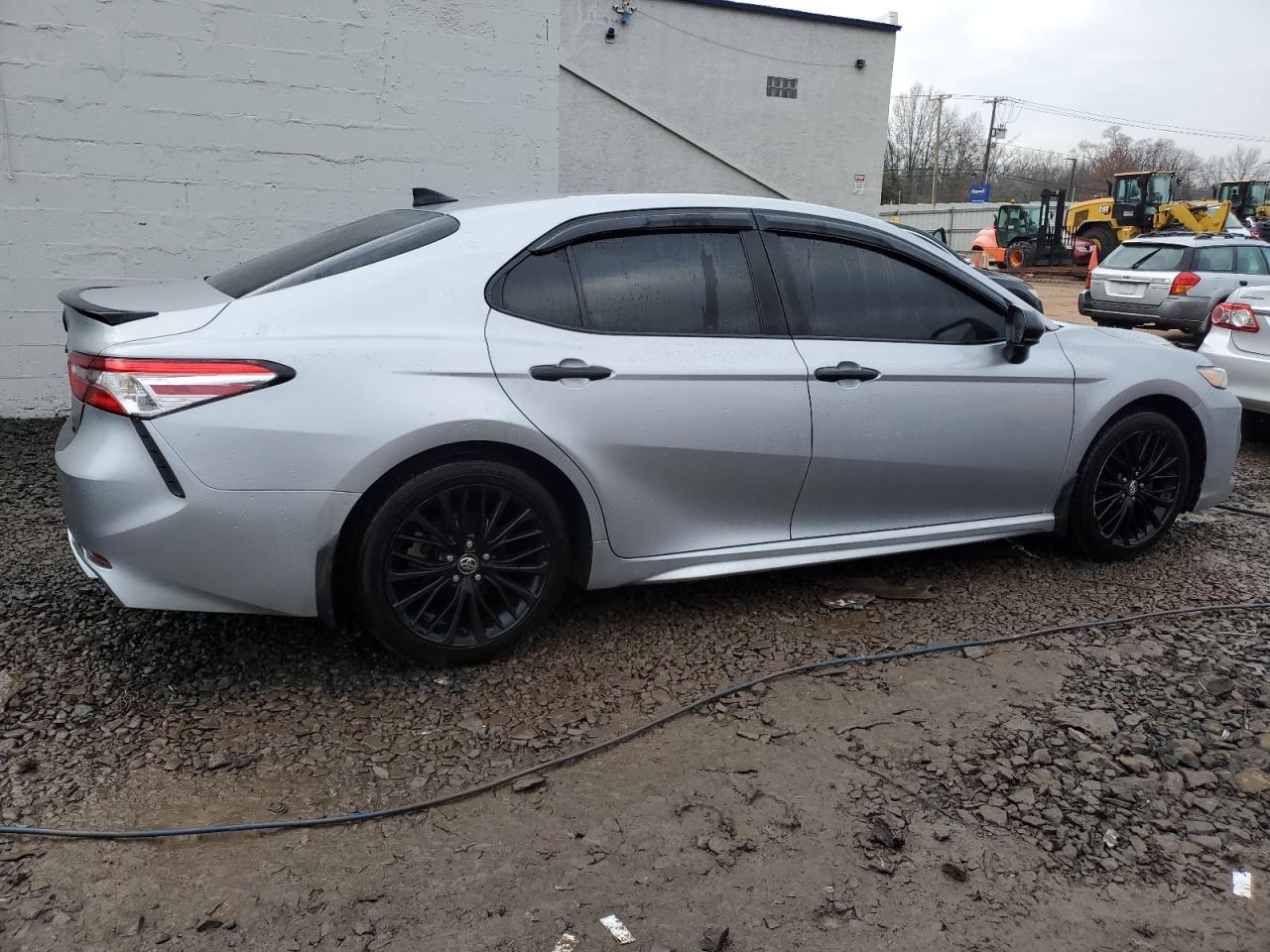 2020 TOYOTA CAMRY SE - Image 3