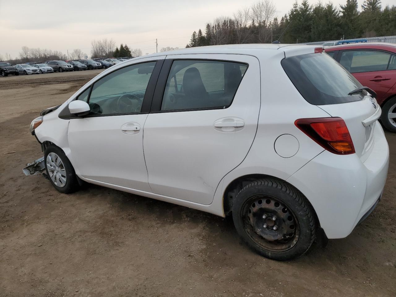 2016 TOYOTA YARIS L - Фото 2