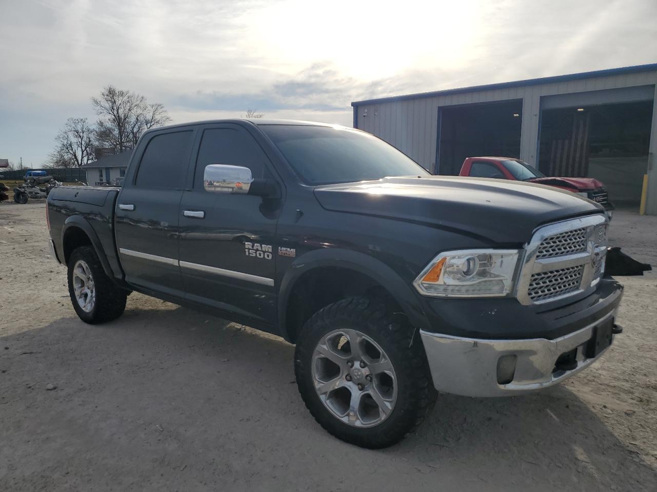 2017 RAM 1500 LARAM - Image 4